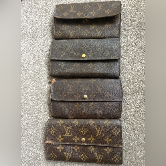 Louis Vuitton Handbags - Auth Louis Vuitton Sarah wallet for Project/parts FAIR
